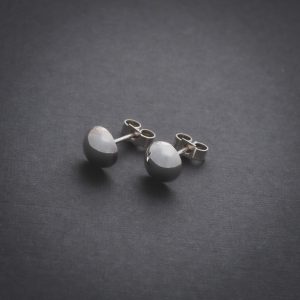 Kando medium studs