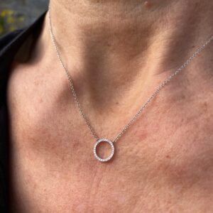 Alternative view of Eternal diamond necklace