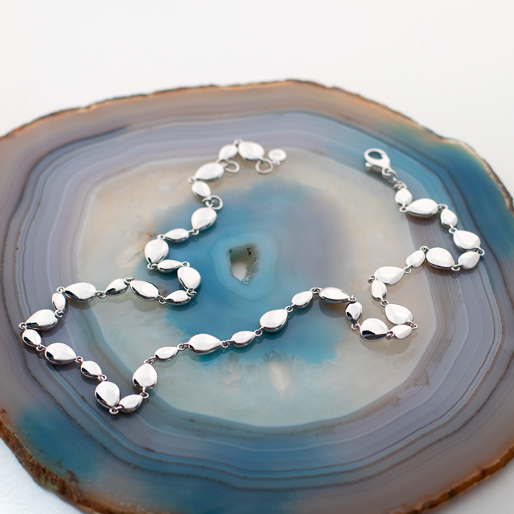 Coast pebble link necklace - Image 5