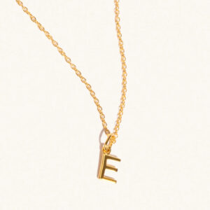 Golden initial pendant - Image 4