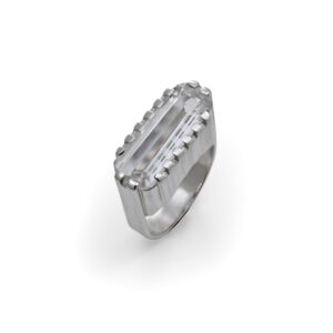 Metropolis quartz ring