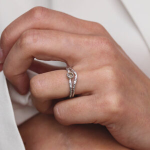 Orno green tourmaline slim silver ring - Image 3