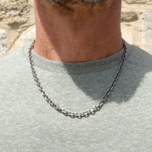 Alternative view of Titanium facet trace chain
