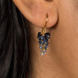 Alternative view of Sapphire grape earrings