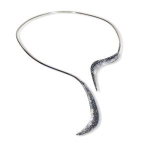 Alternative view of Tornado necklace