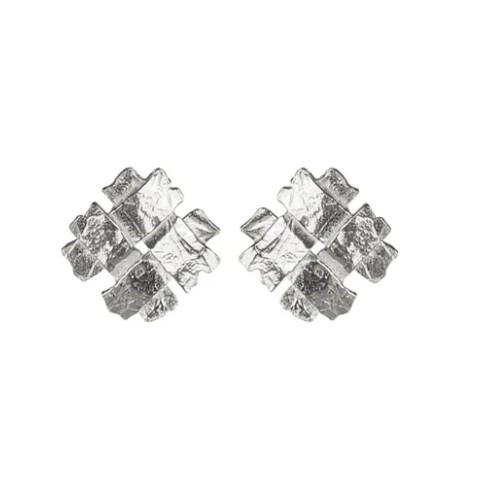 Unravelled medium weave square earrings