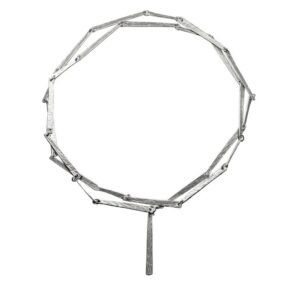 Unravelled stick chain
