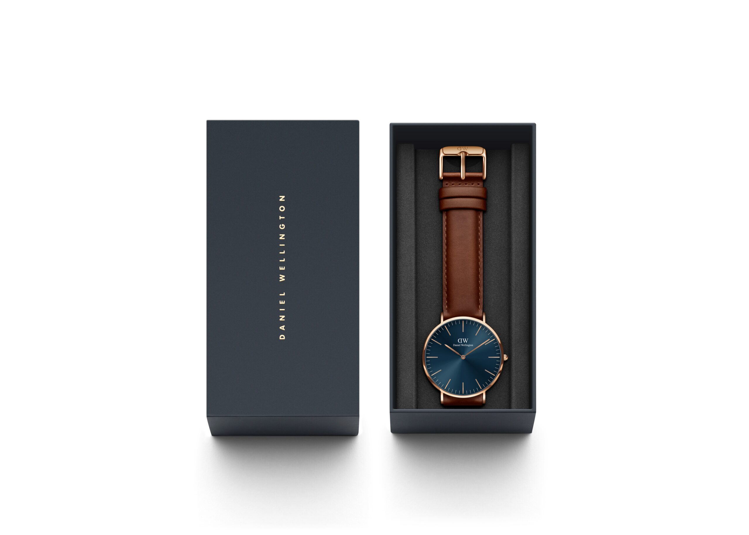 Classic St Mawes arctic rose gold watch - Image 2
