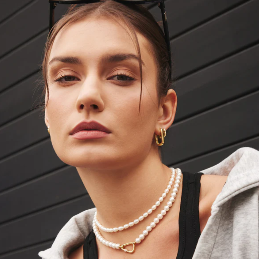 Golden pearl necklace - Image 3