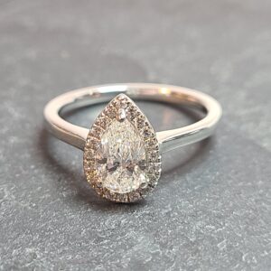 Pear diamond halo ring - Image 2