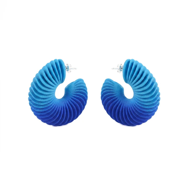 Midi twist hoop earrings