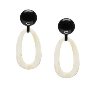Oval link horn drop earring in white natural